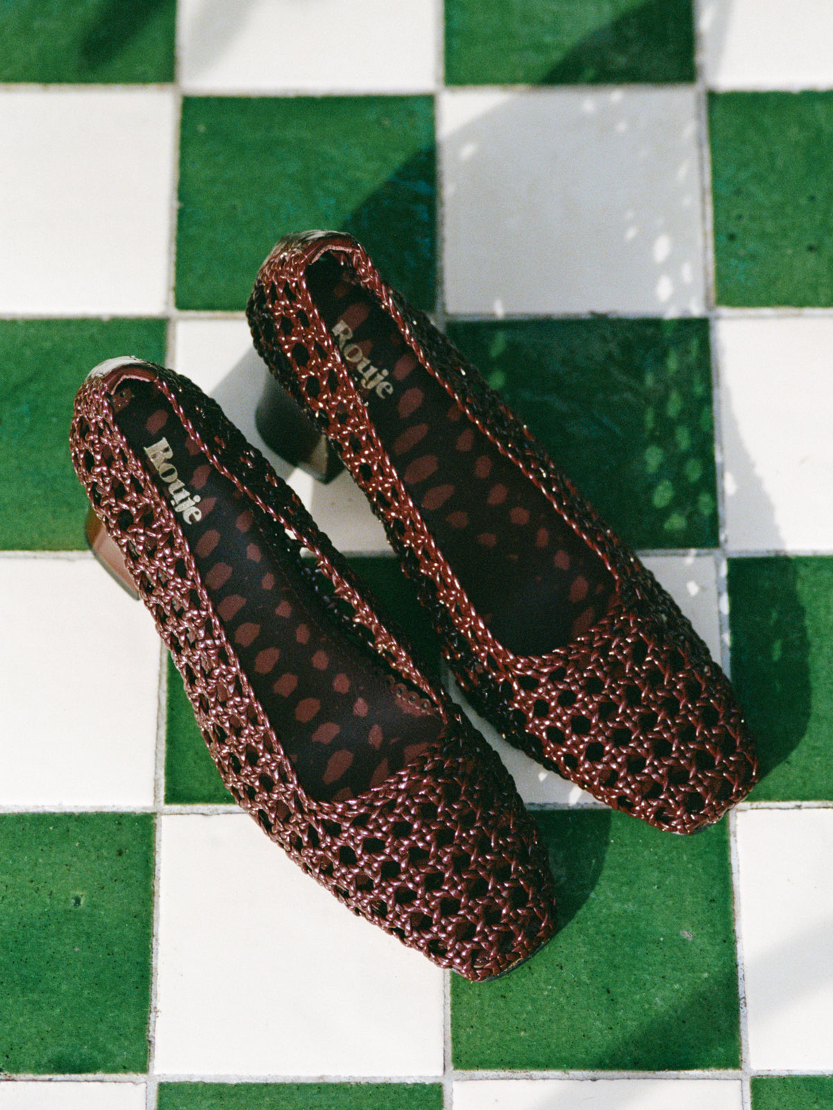 VENETIAN pumps